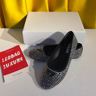 Prada Taşlı Babet