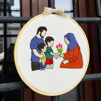 Kişiye Özel Nakış Kasnak Pano | Anneler Günü Hediyesi | Aile Temalı El Yapımı Duvar Süsü