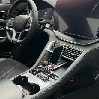 BYD Seal / Seal U-DMi Kablosuz Şarj Alanı Organizer – Telefon Standlı, Kalemlikli Düzenleyici