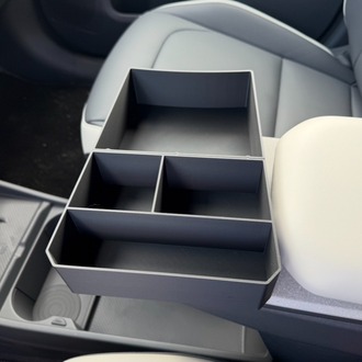 Kia EV3 Orta Konsol Organizeri – Tam Uyumlu Saklama Alanı Düzenleyici