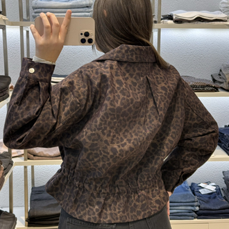 Leopar desenli mont