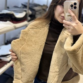 DERİ DETAY PELUŞ