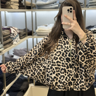 BOMBER SATEN CEKET