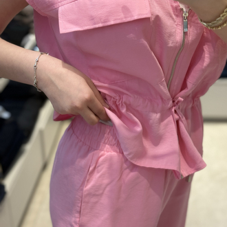 PEMBE YELEKLİ TAKIM 