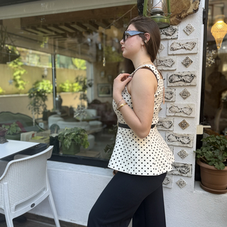 KEMER DETAY PUANTİYE PEPLUM BLUZ