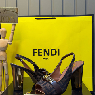 FENDİ İTHAL TOPUKLU AYAKKABI