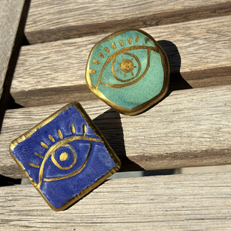 S-eyes gold