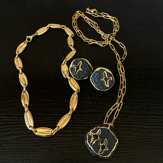 Bean Necklace 