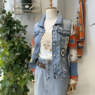Çiçek Denim Ceket