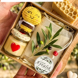 Ballı Kolloidal Yulaflı Sabun,krem ve sevimli arı hediye paketi