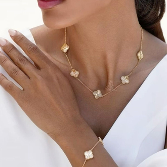 VAN CLEEF EARRİNGS