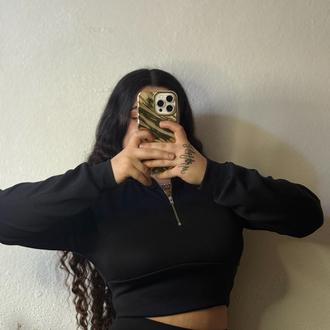 Yarım fermuarlı siyah crop sweetshirt