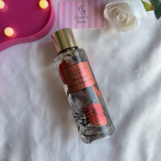 Victoria’s secret Blushing Berry Magnolia vücut spreyi