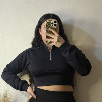 Yarım fermuarlı siyah crop sweetshirt