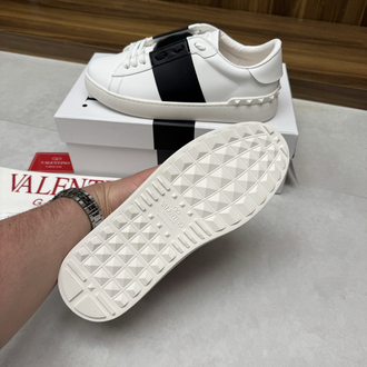 Valentino Garavani Unisex 