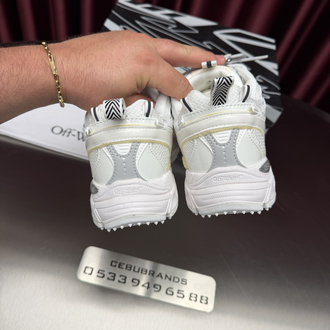 Off White