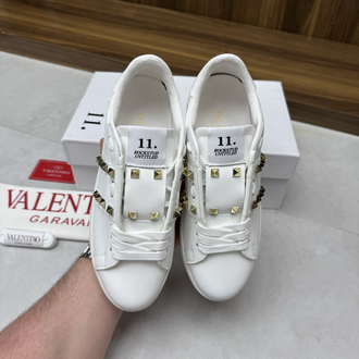 Valentino Garavani Unisex 