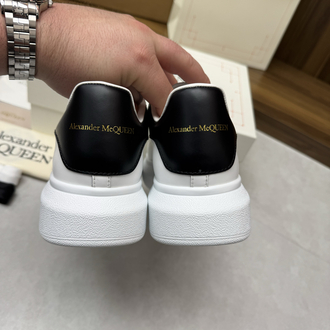 Alexander McQueen 