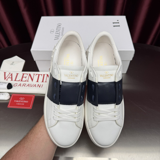 Valentino Garavani Lacivert