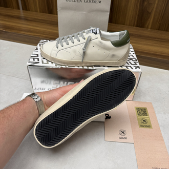 Golden Goose 