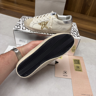 Golden Goose 