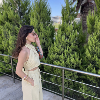 Boyundan Bağlamalı Sarı Takım