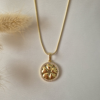 Gold yonca kolye
