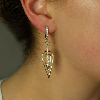 Gold zirkon Şık küpe
