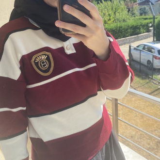 Bymn kirmizi triko