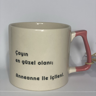 Çayın en güzelini anneanne ile içenin bardağı. 