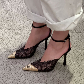 Black Icon Siyah Dantel Bilekten Bağlı Stiletto 