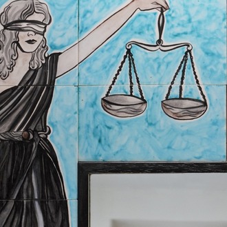 El Yapımı İznik Çini Pano – Themis Deseni