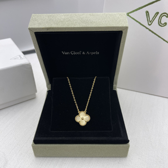 VCA GOLD TEK MOTİF KOLYE