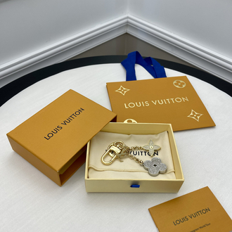 Louis Vuitton Blooming Flower Strass Anahtarlık