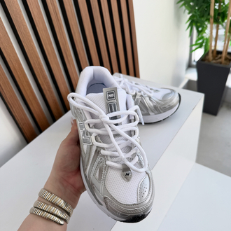 NB 1906A white