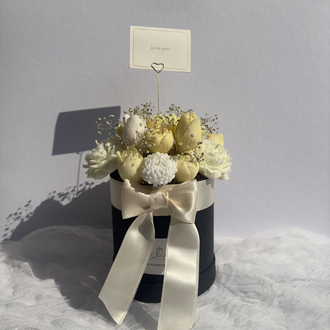 Golden Glow Candle Bouquet