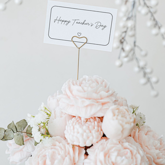 Soft Pink Bloom Candle Bouquet