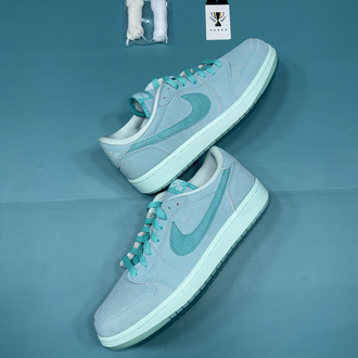 Jordan Low Mint