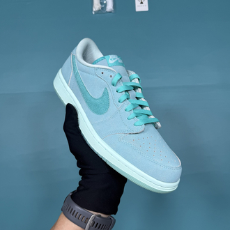 Jordan Low Mint