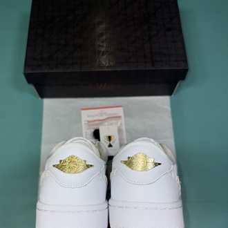 Jordan Low Platinum