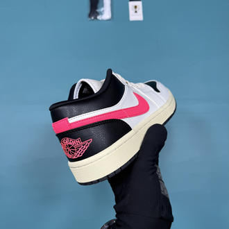 Jordan Low Fildişi