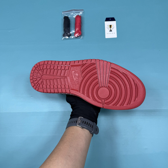 Jordan Low Yasaklı