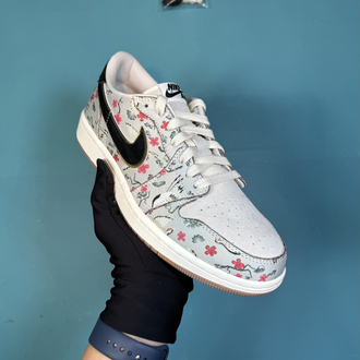 Jordan Low Eight