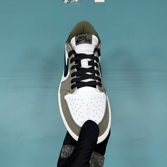 Jordan Low Zeytin