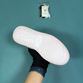 Jordan Low Pastel