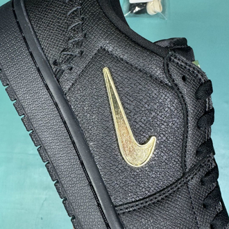 Jordan Low Black Gold
