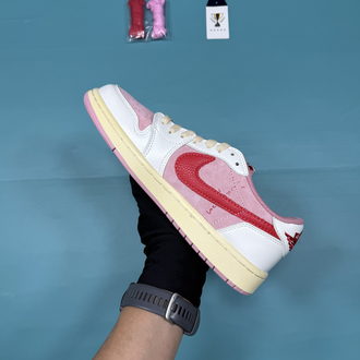 Jordan Low Travis Pembe