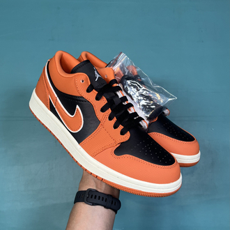 Jordan Low Orange Gold