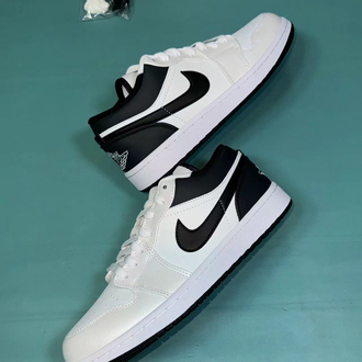 Jordan Low Reverse Panda