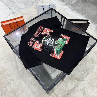 OFF WHITE